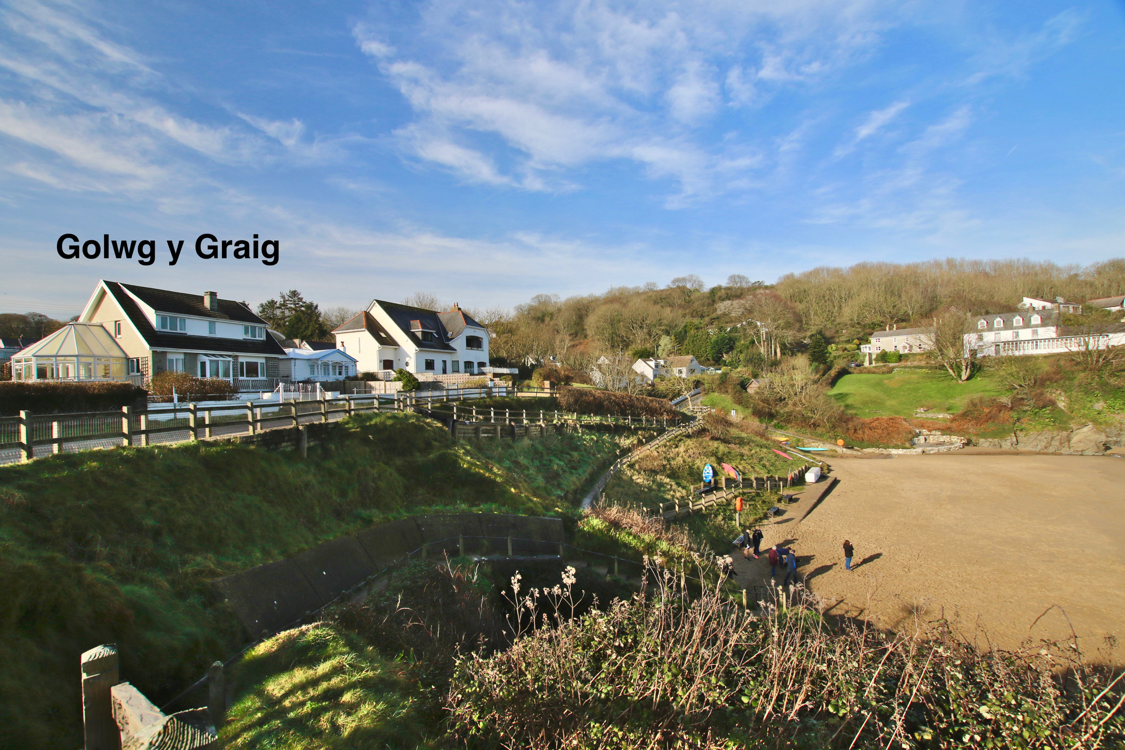 West Wales cottage overlooks Aberporth's Dolwen beach